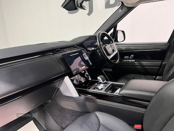 Used Land Rover Range Rover 2023 for sale - 78867387: Photo