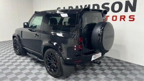 Used Land Rover Defender 2021 for sale - 75402467: Photo 3