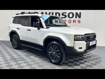 2025 - 2.8 D-4D 204 Invincible 5dr Auto 7 Seats