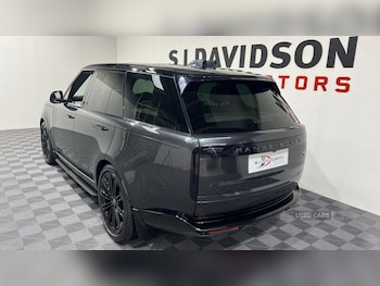 Used Land Rover Range Rover 2023 for sale - 77030425: Photo