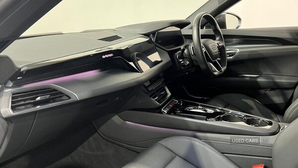 Used Audi e-tron GT 2023 for sale - 76296297: Photo 12
