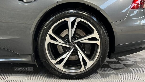 Used Audi e-tron GT 2023 for sale - 76296297: Photo 15