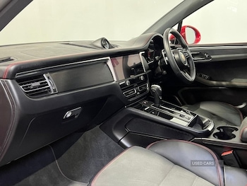 Used Porsche Macan 2024 for sale - 78613224: Photo
