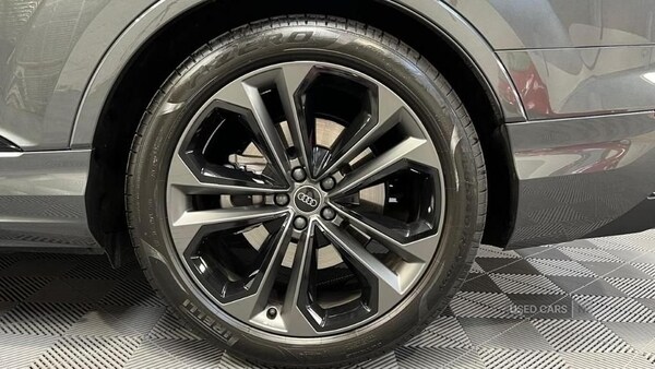 Used Audi Q7 2025 for sale - 75402899: Photo 18