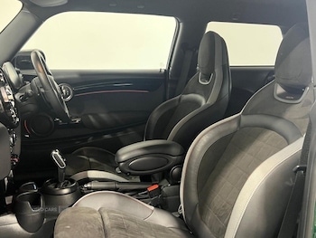 Used MINI Hatch 2023 for sale - 79182245: Photo
