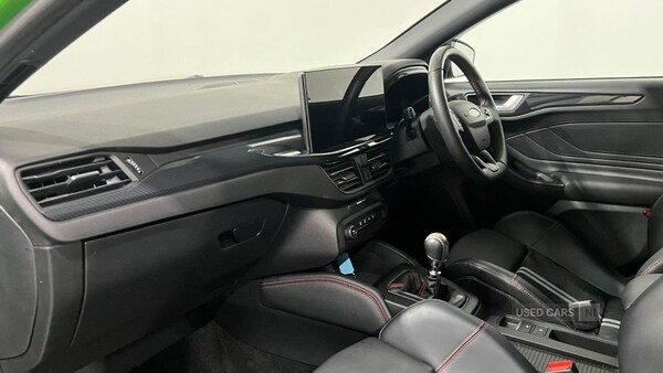 Used Ford Focus 2023 for sale - 76296298: Photo 3