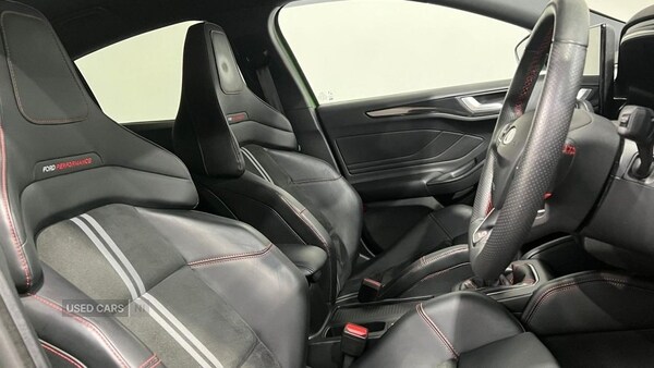 Used Ford Focus 2023 for sale - 76296298: Photo 4