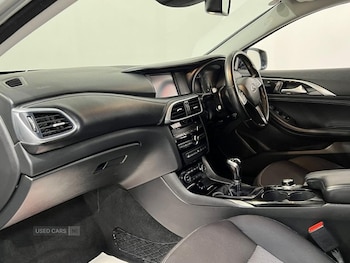 Used Infiniti Q30 2017 for sale - 78539607: Photo