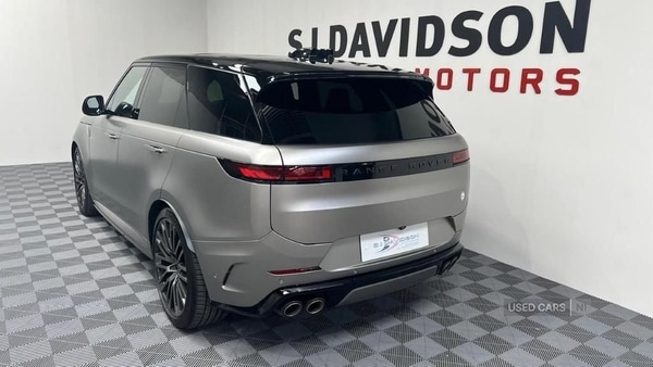 Used Land Rover Range Rover Sport 2024 for sale - 77009386: Photo 2