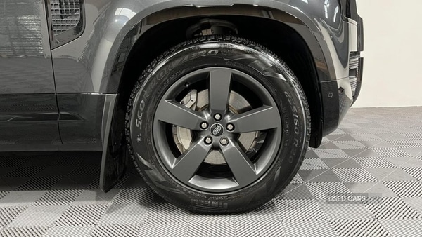 Used Land Rover Defender 2024 for sale - 77030430: Photo 18