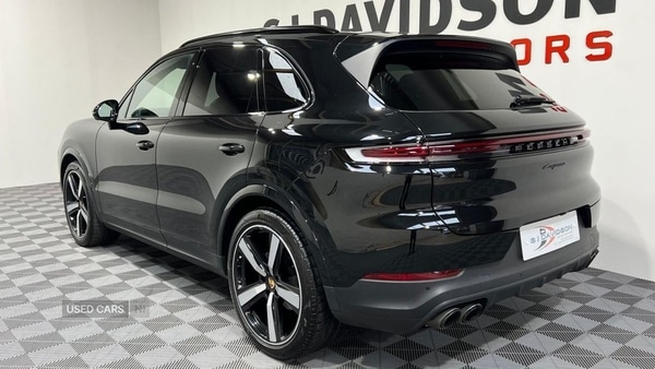 Used Porsche Cayenne 2024 for sale - 77084559: Photo 2