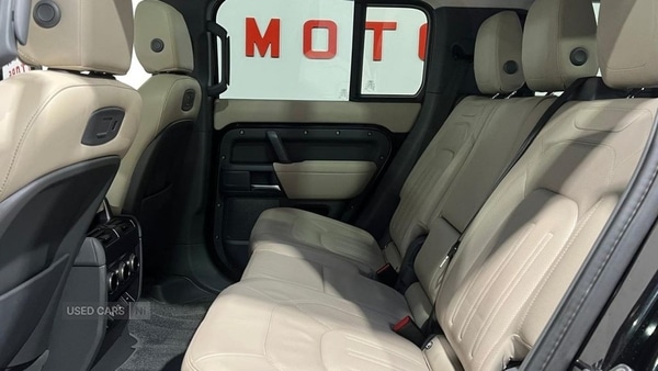 Used Land Rover Discovery 2022 for sale - 77084562: Photo 16