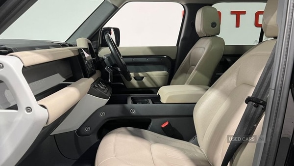 Used Land Rover Discovery 2022 for sale - 77084562: Photo 17