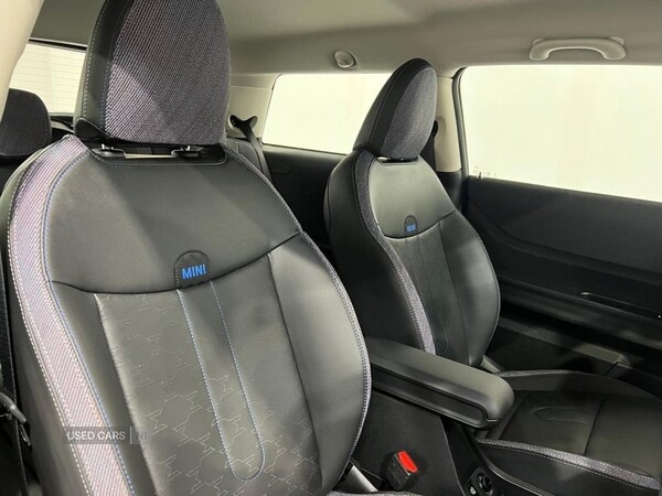 Used MINI Hatch 2025 for sale - 77551219: Photo 11