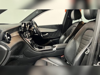 Used Mercedes-Benz GLC 2022 for sale - 77030250: Photo