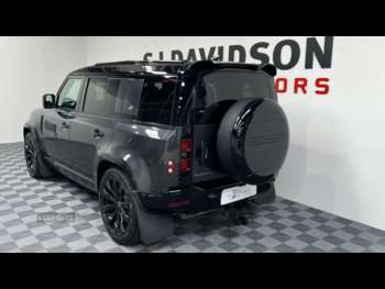 Used Land Rover Defender 2024 for sale - 74654594: Photo