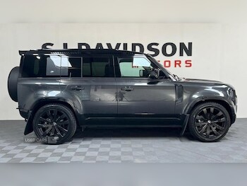 Used Land Rover Defender 2024 for sale - 75402502: Photo