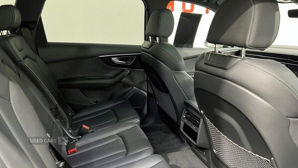 Used Audi Q7 2025 for sale - 77017236: Photo 11