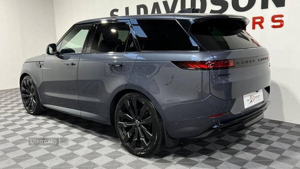 Used Audi RS Q8 2023 for sale - 77009381: Photo 2