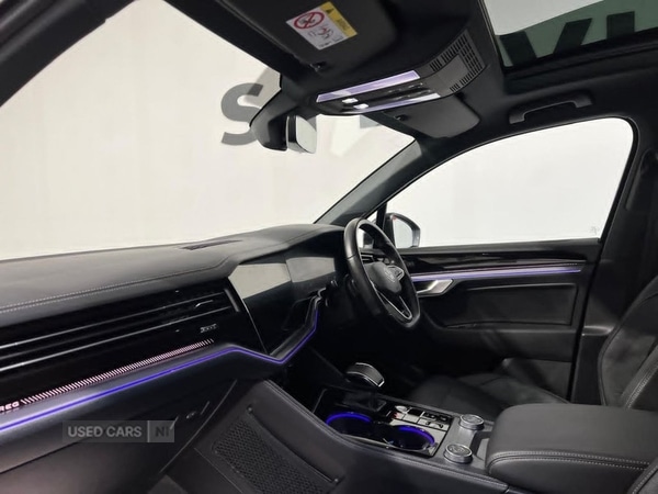 Used Volkswagen Touareg 2024 for sale - 77785151: Photo 5