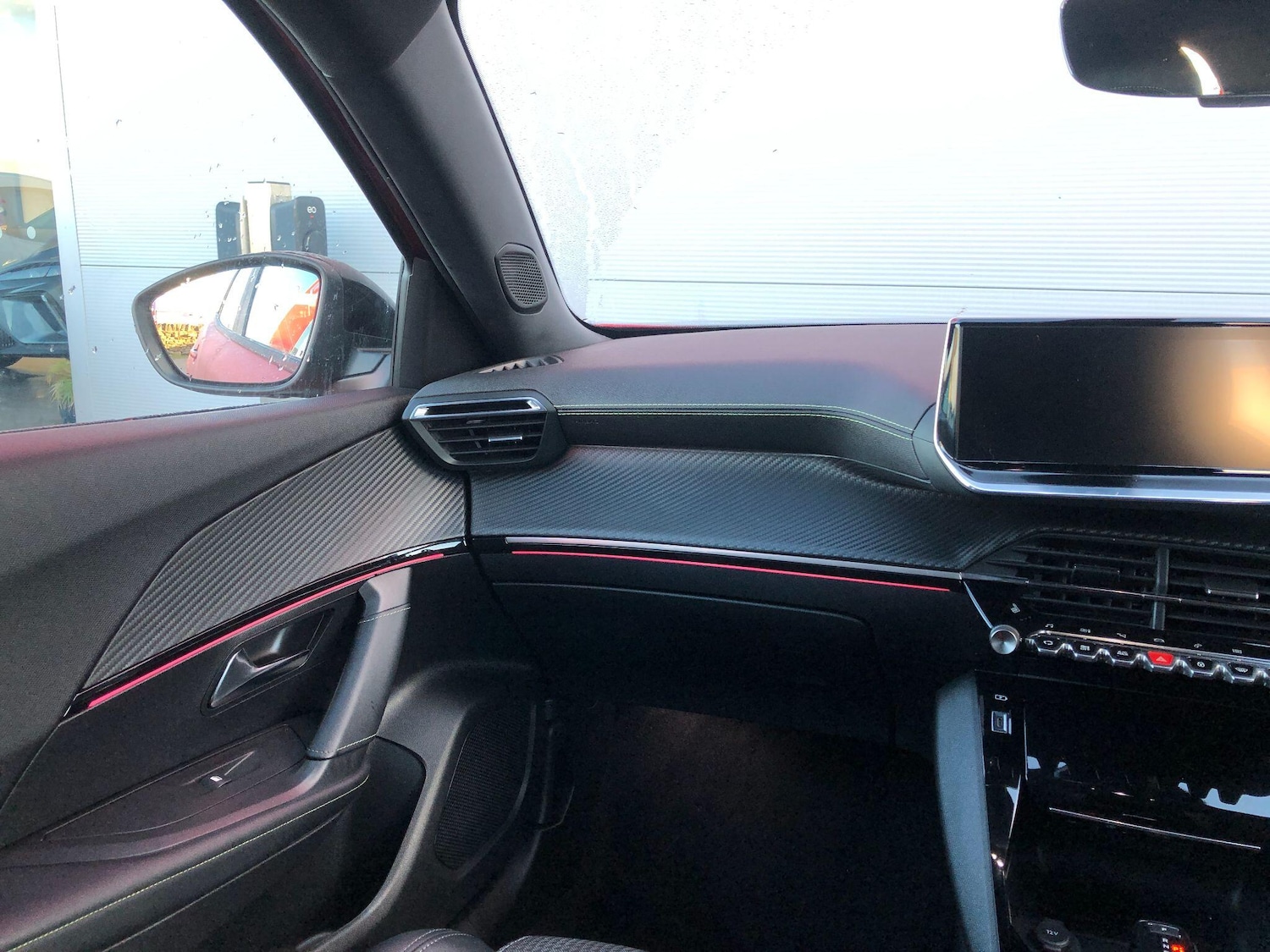 Used Peugeot E-2008 2021 for sale - 76658859: Photo 14