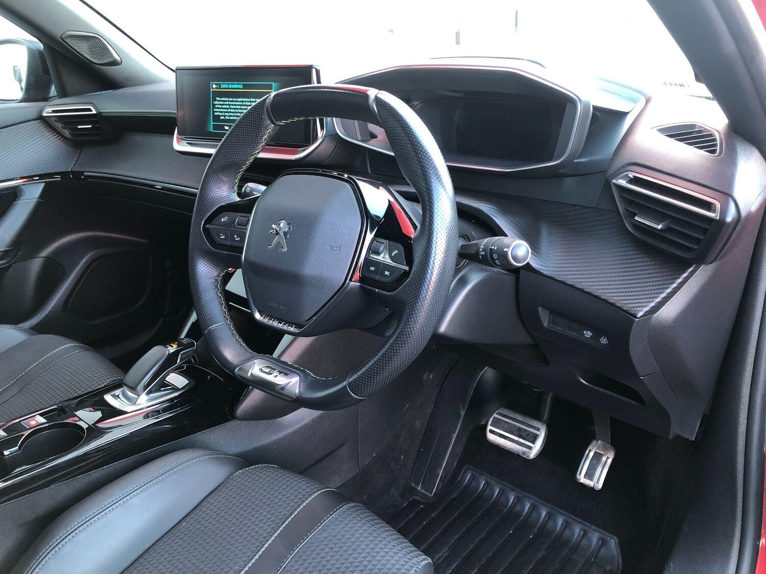 Used Peugeot E-2008 2021 for sale - 76658859: Photo 47