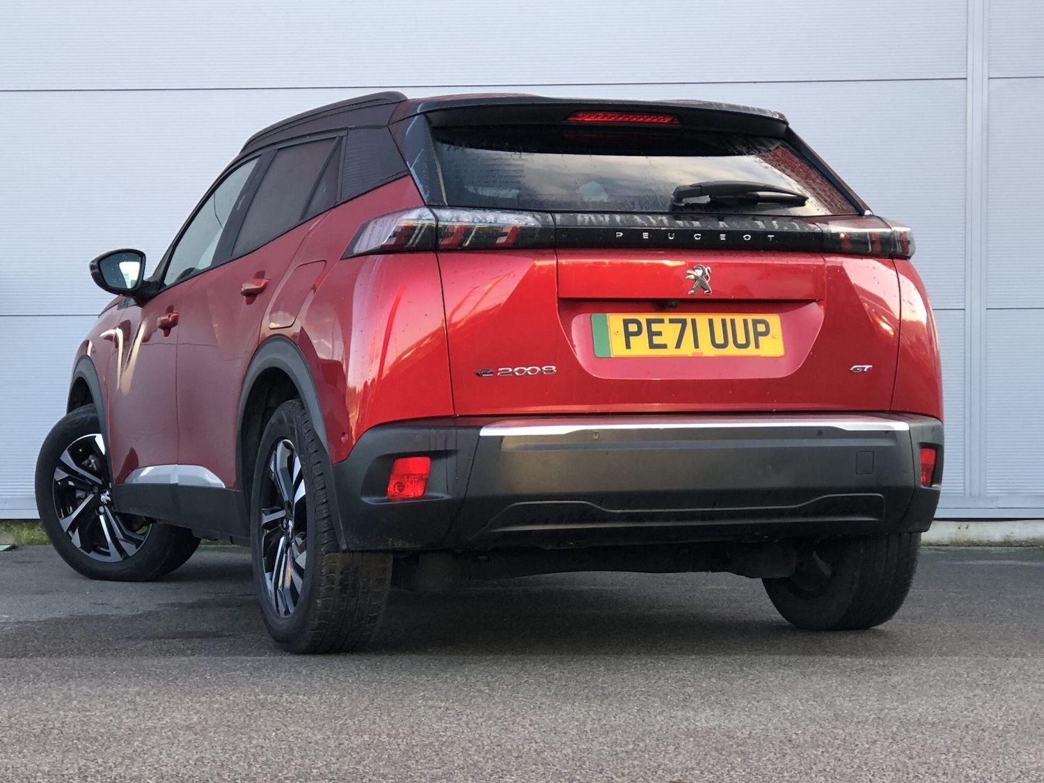 Used Peugeot E-2008 2021 for sale - 76658859: Photo 5