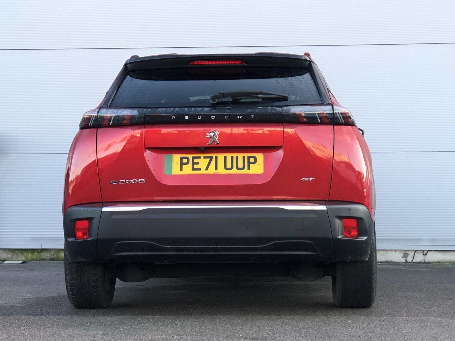 Used Peugeot E-2008 2021 for sale - 76658859: Photo 8