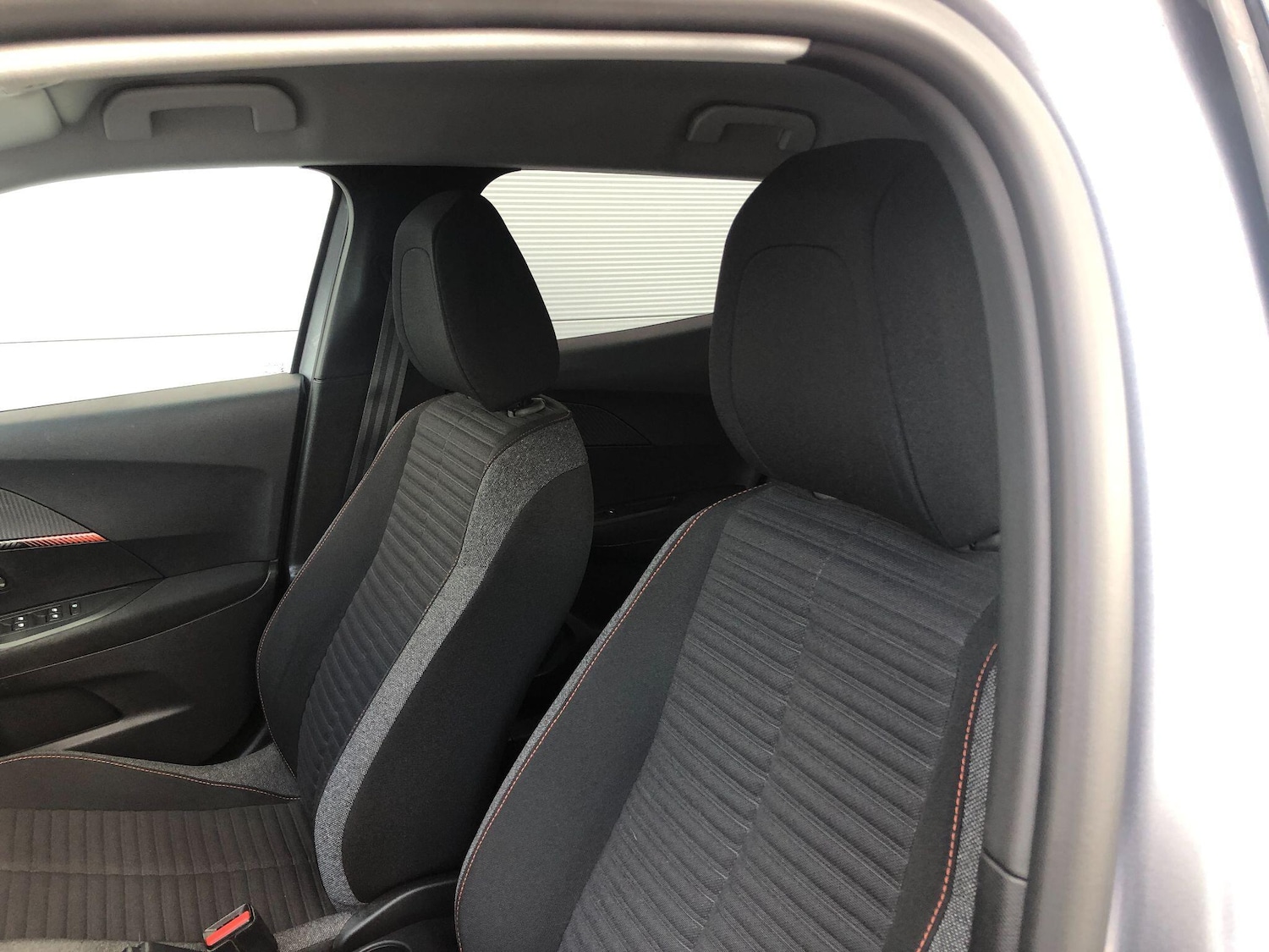 Used Peugeot 2008 2022 for sale - 76042134: Photo 41