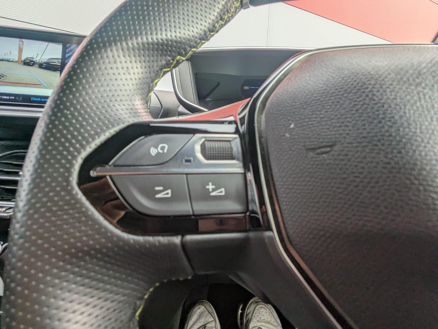 Used Peugeot 2008 2022 for sale - 76499713: Photo 13