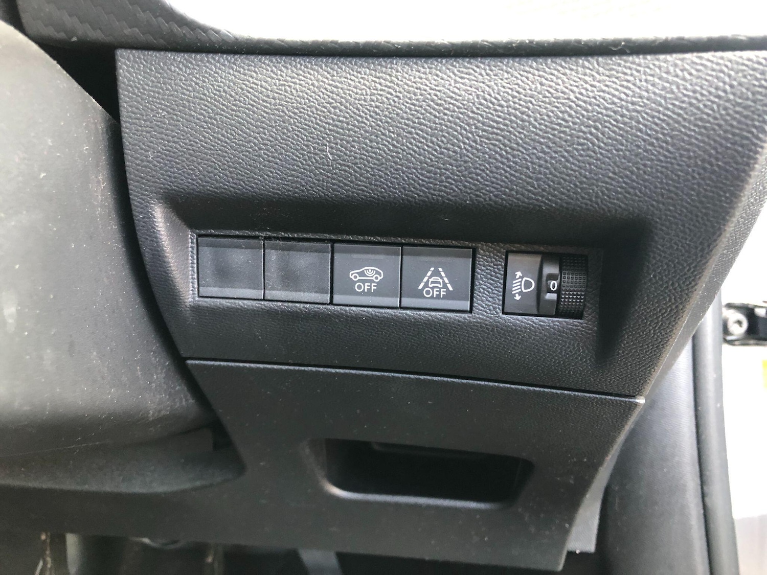 Used Peugeot 2008 for sale - 77784426: Photo 25