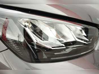 Used Peugeot 2008 2023 for sale - 78998904: Photo