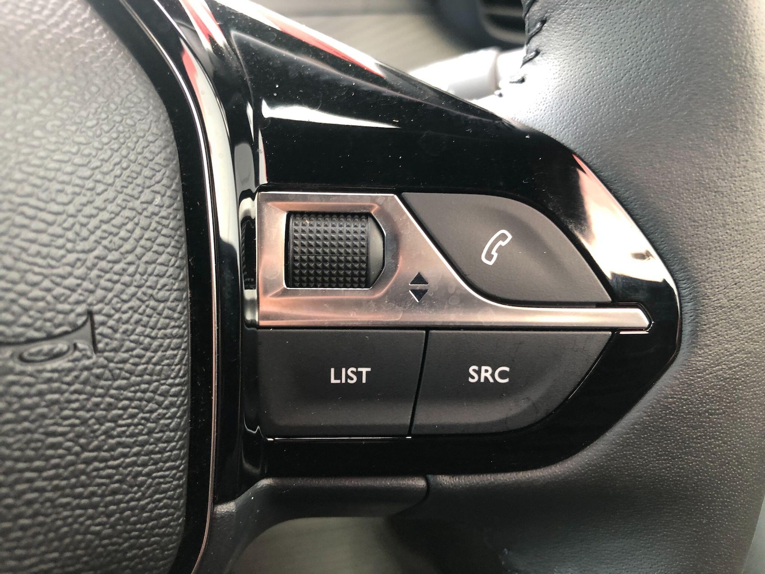 Used Peugeot 2008 2025 for sale - 76071794: Photo 24