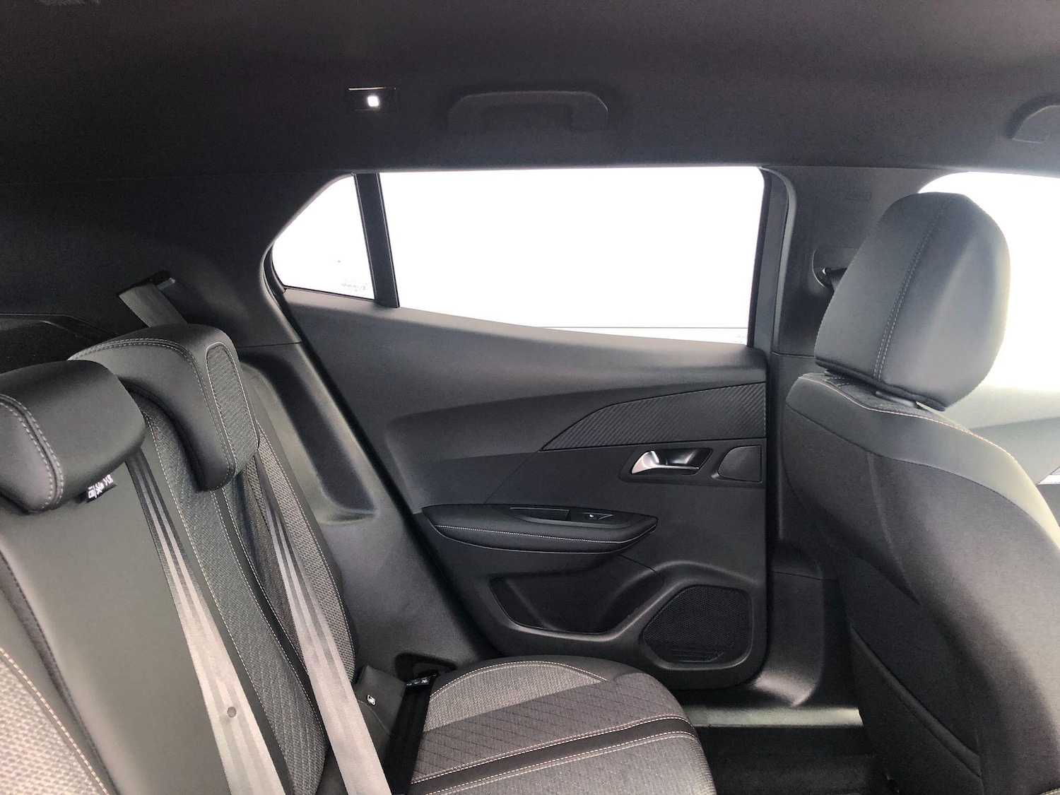 Used Peugeot 2008 2025 for sale - 76071794: Photo 28