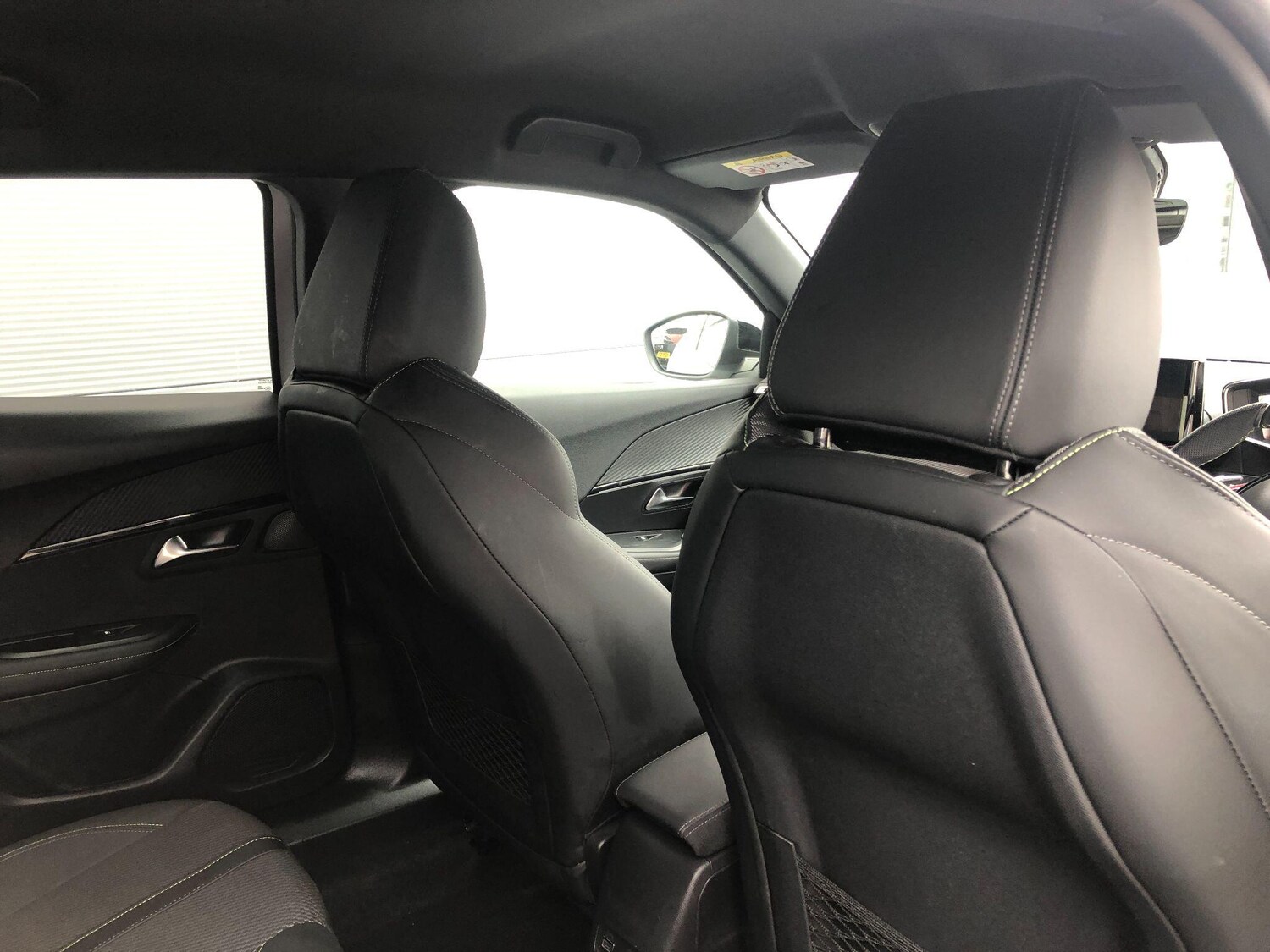 Used Peugeot 2008 2023 for sale - 75990998: Photo 25