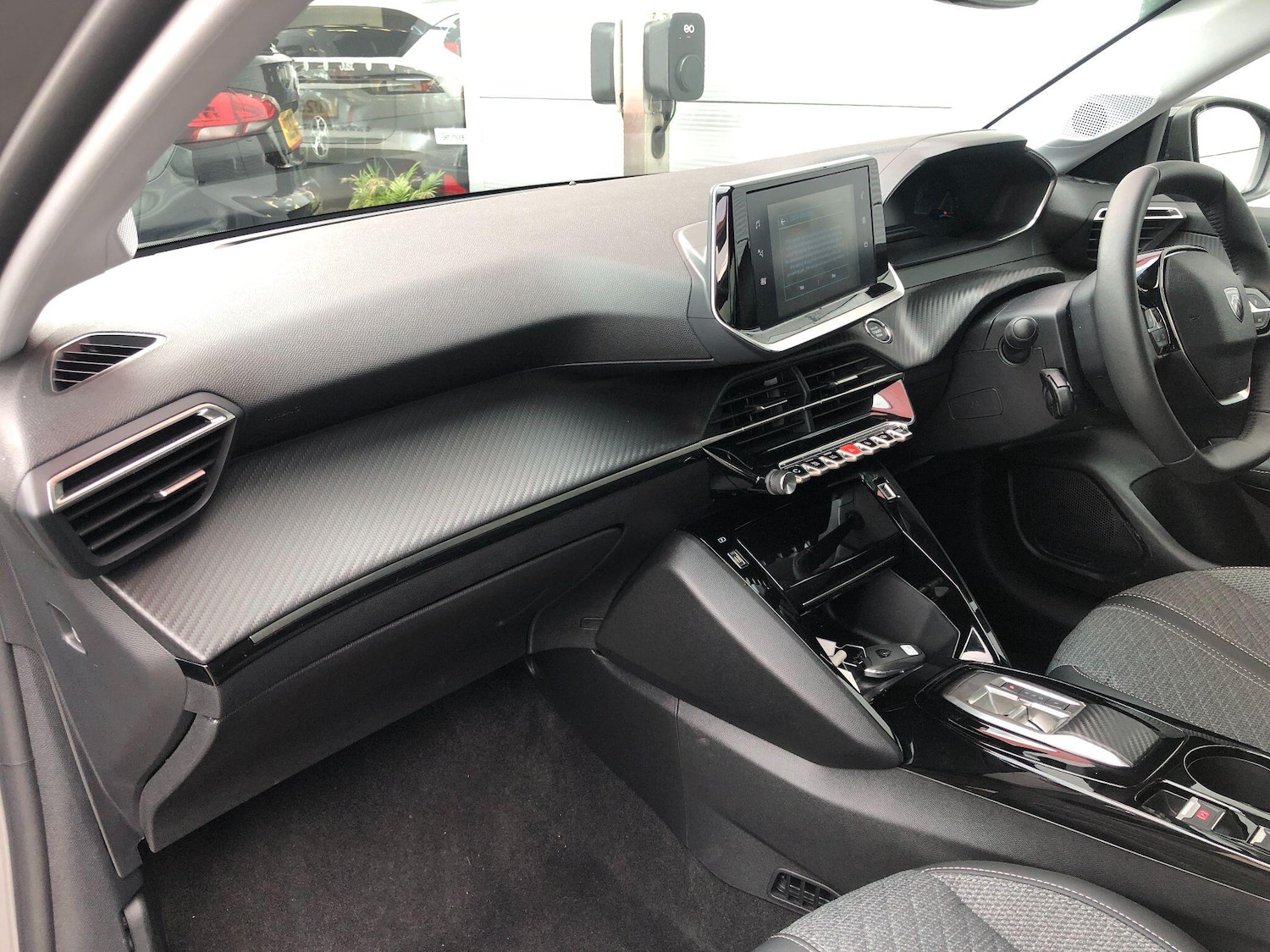 Used Peugeot E-208 2024 for sale - 76060401: Photo 12