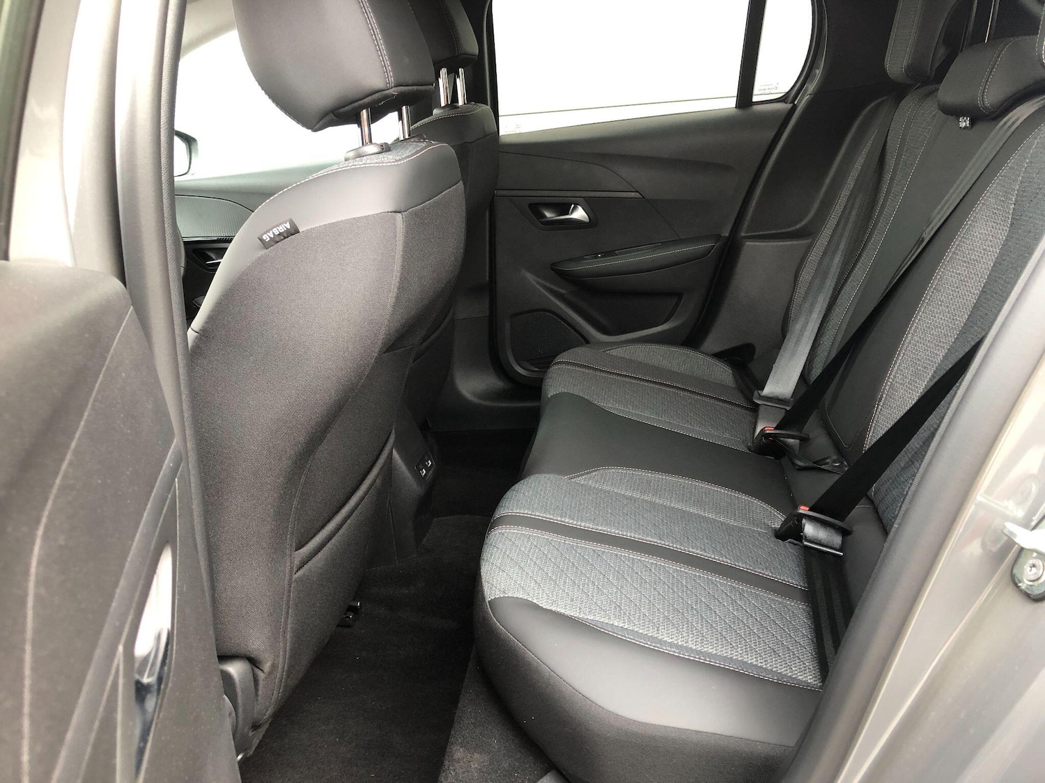 Used Peugeot E-208 2024 for sale - 76060401: Photo 18