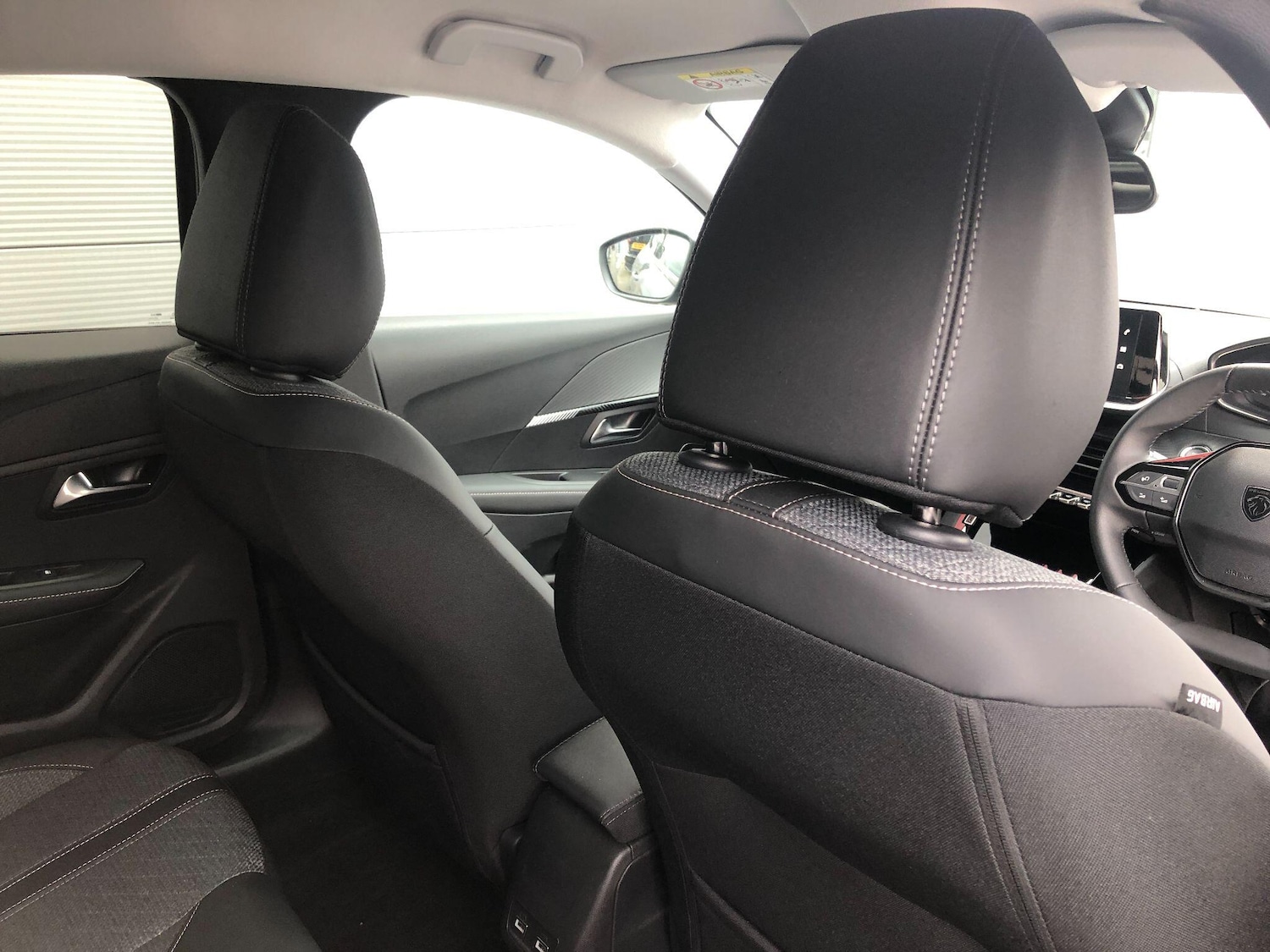 Used Peugeot E-208 2024 for sale - 76060401: Photo 22