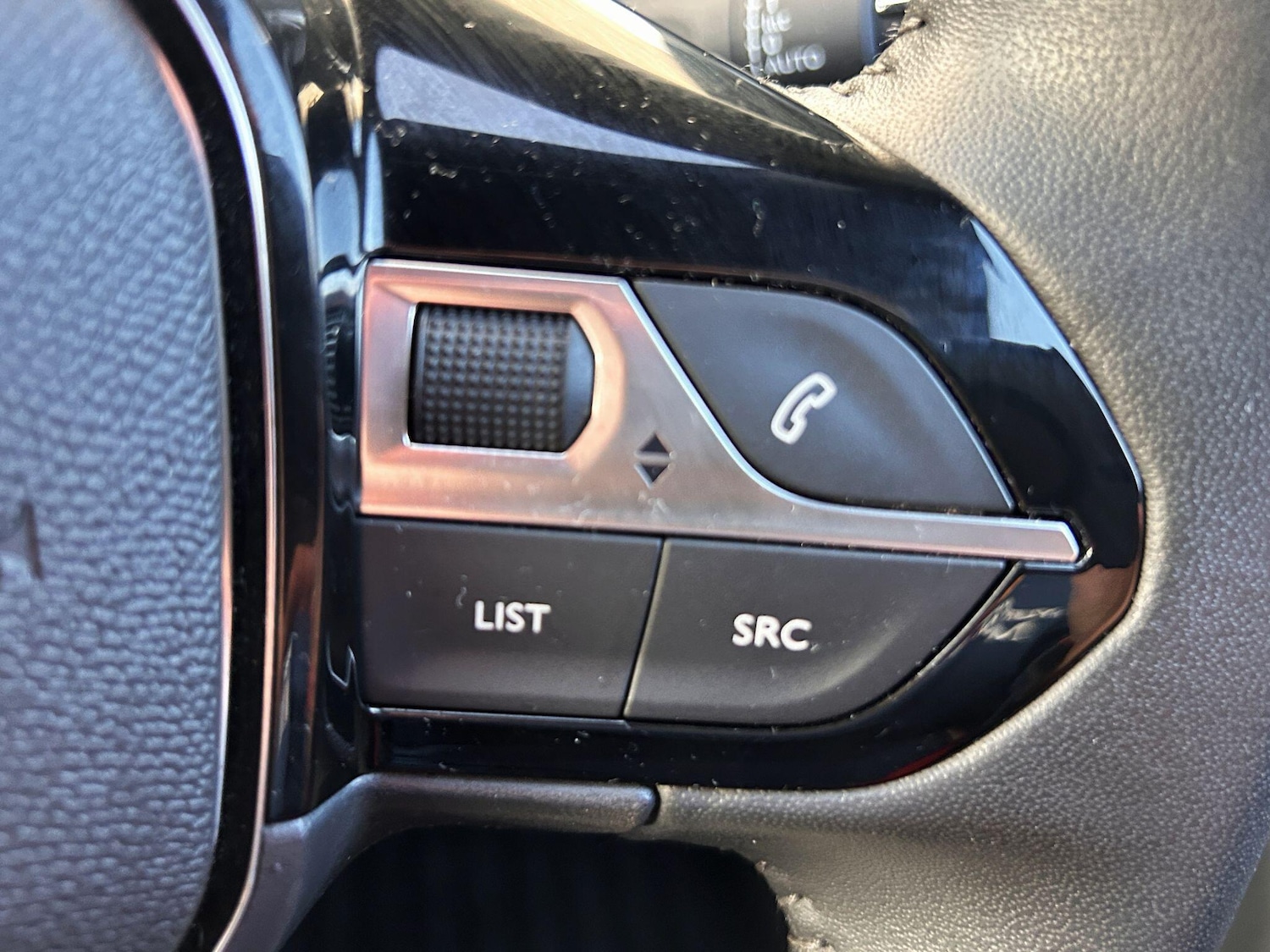 Used Peugeot 2008 2024 for sale - 77440416: Photo 28