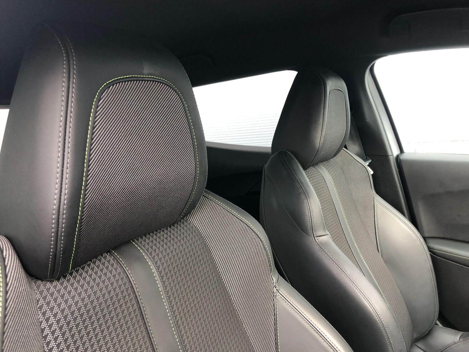 Used Peugeot 2008 2022 for sale - 75781293: Photo 25