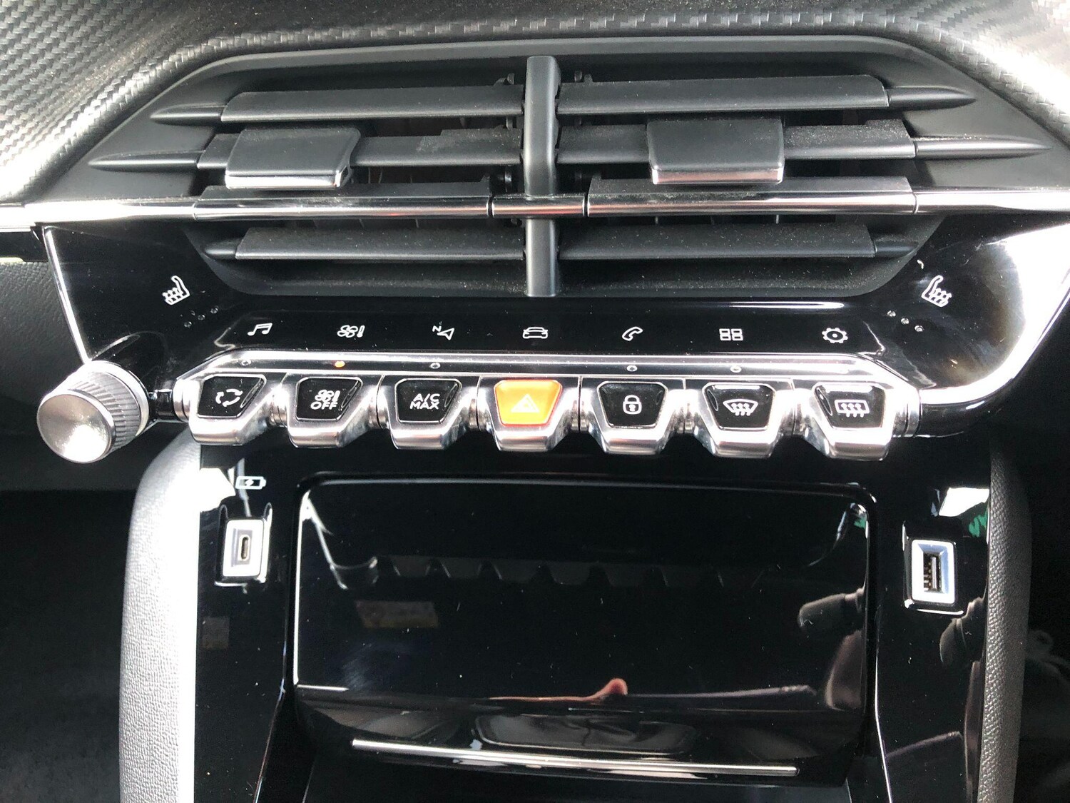 Used Peugeot 2008 2022 for sale - 75781293: Photo 32