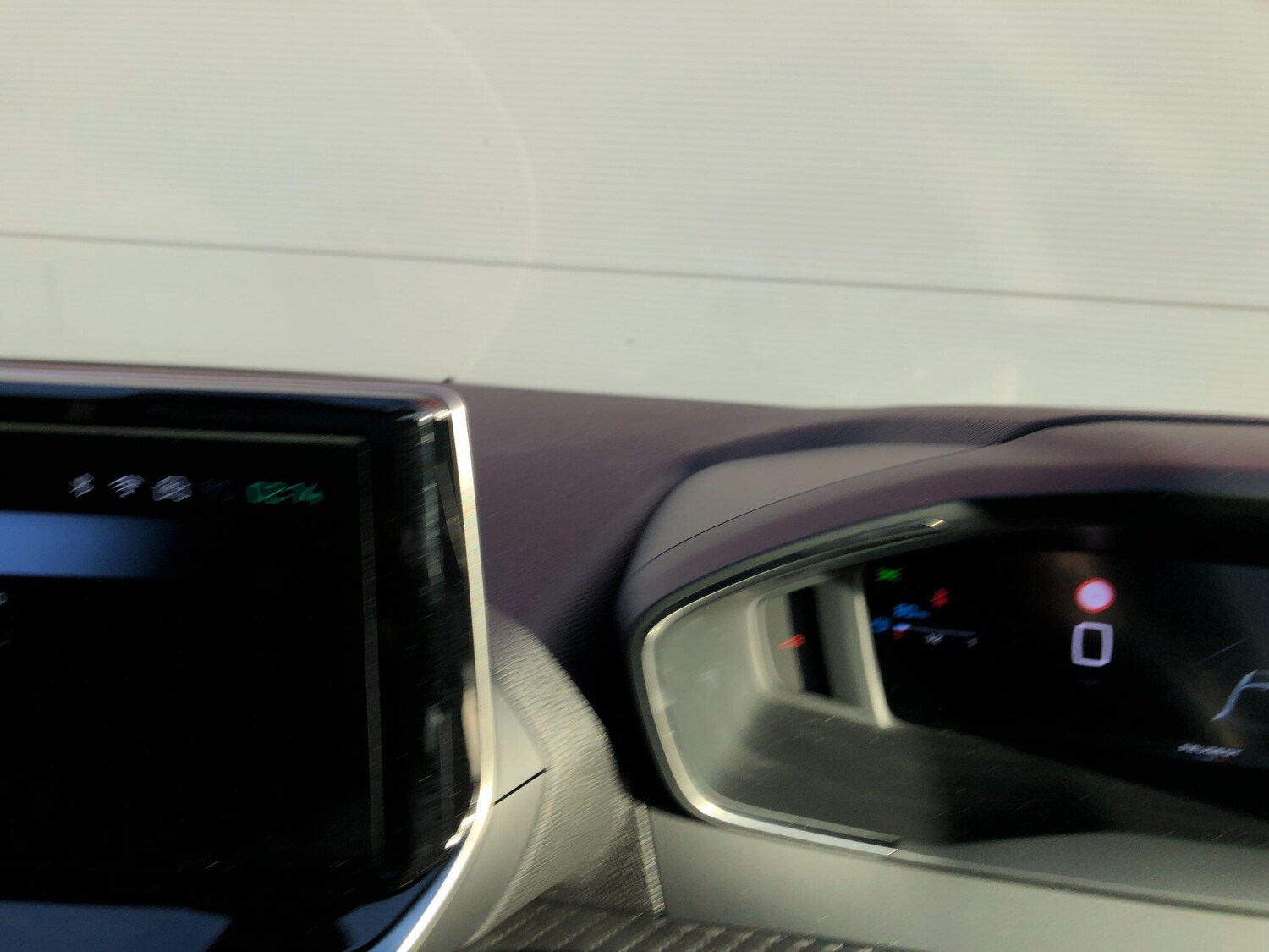 Used Peugeot 208 2024 for sale - 76728242: Photo 39