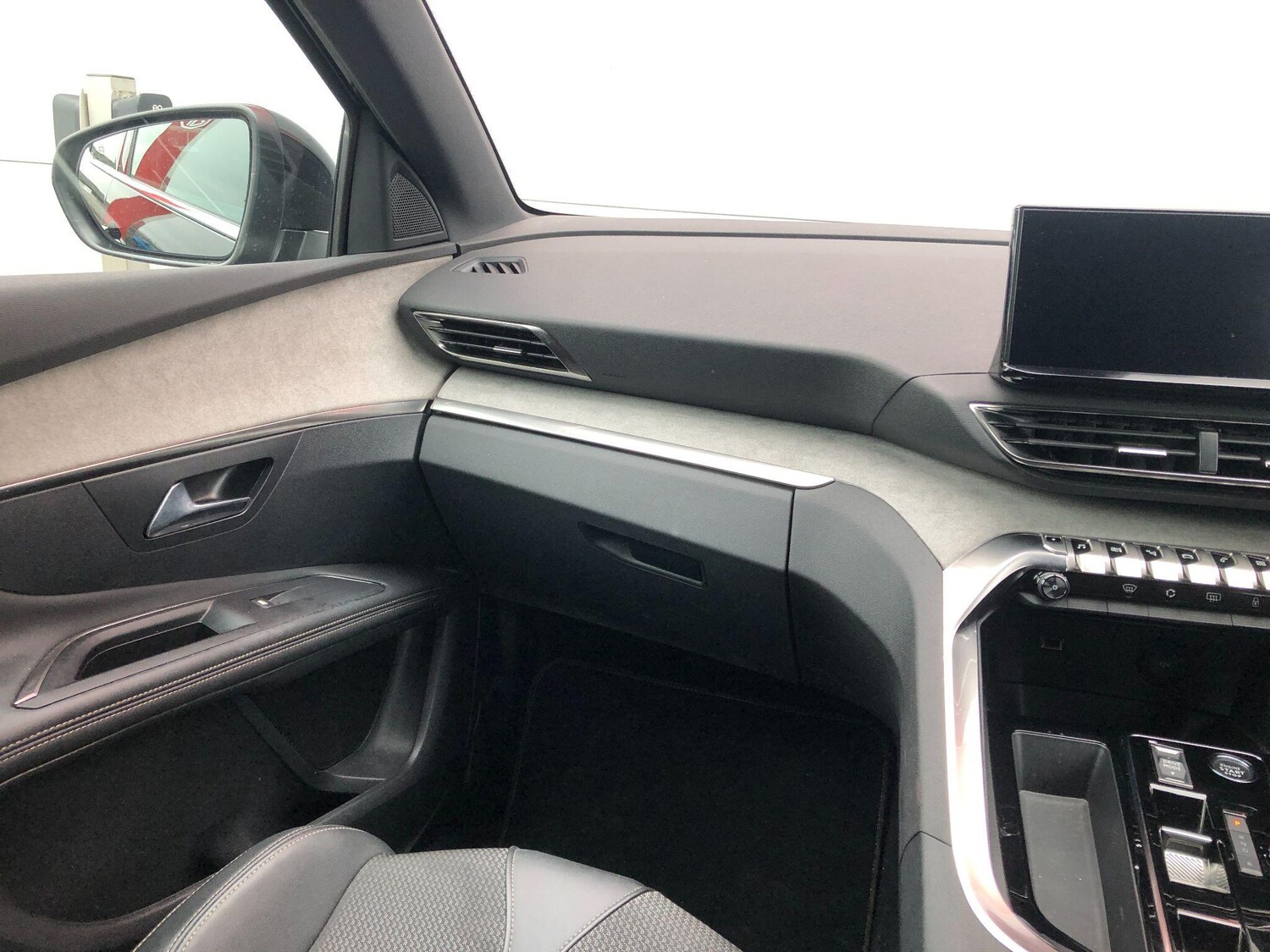 Used Peugeot 3008 2024 for sale - 76201274: Photo 12