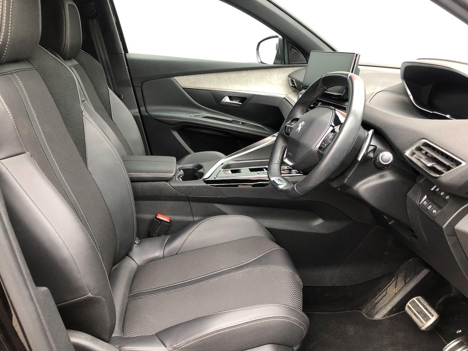 Used Peugeot 3008 2024 for sale - 76201274: Photo 17