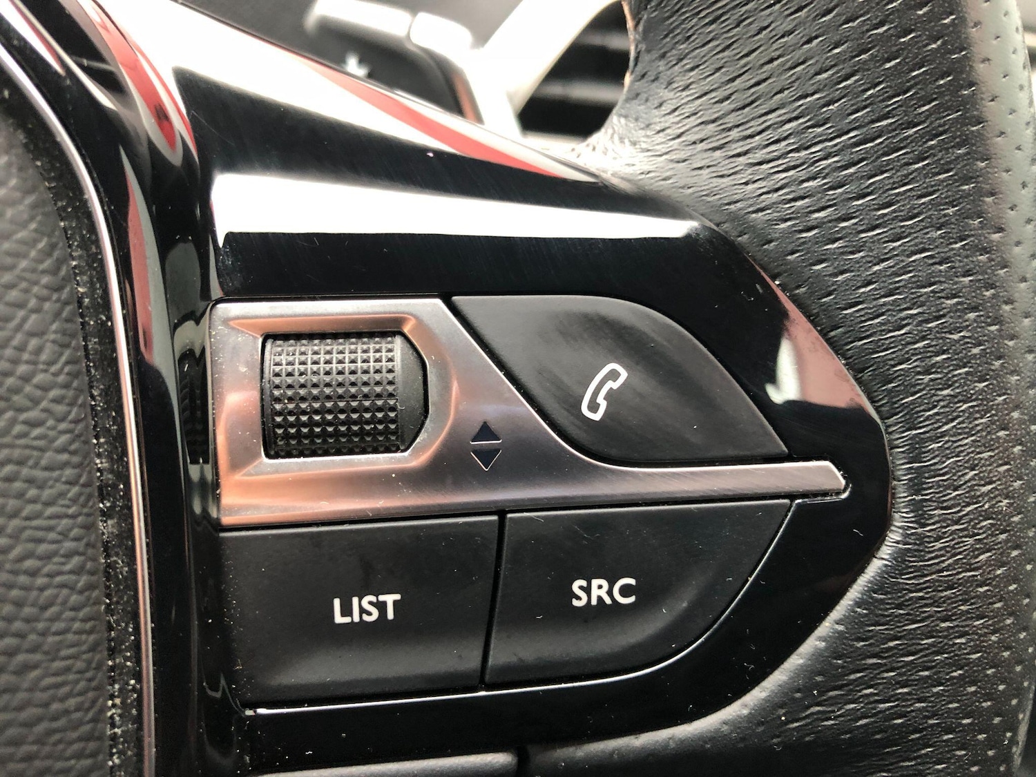 Used Peugeot 3008 2024 for sale - 76201274: Photo 31