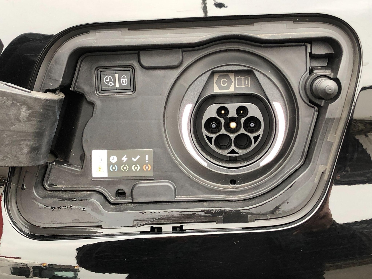 Used Peugeot 3008 2024 for sale - 76201274: Photo 34