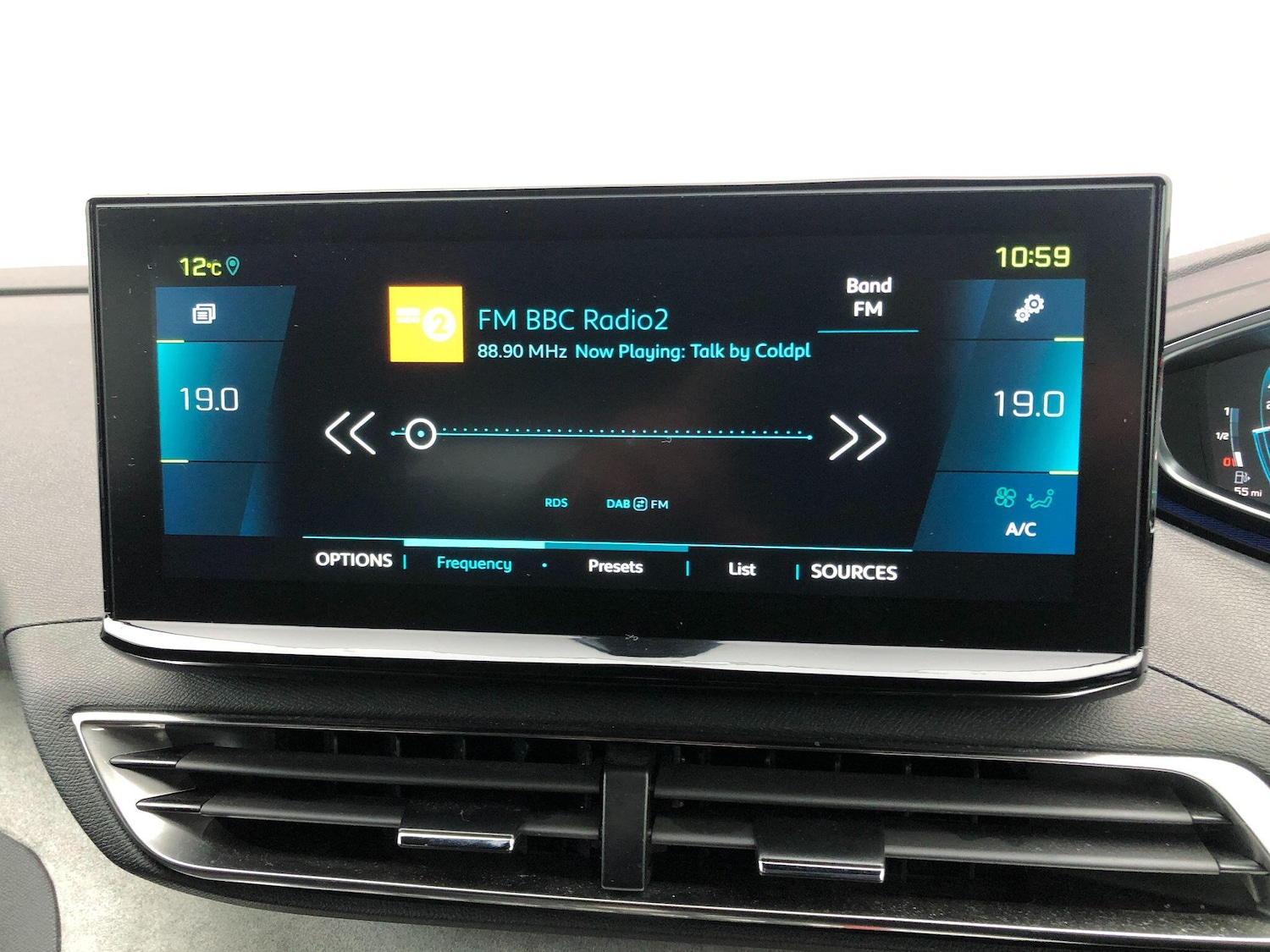 Used Peugeot 3008 2024 for sale - 76201274: Photo 39