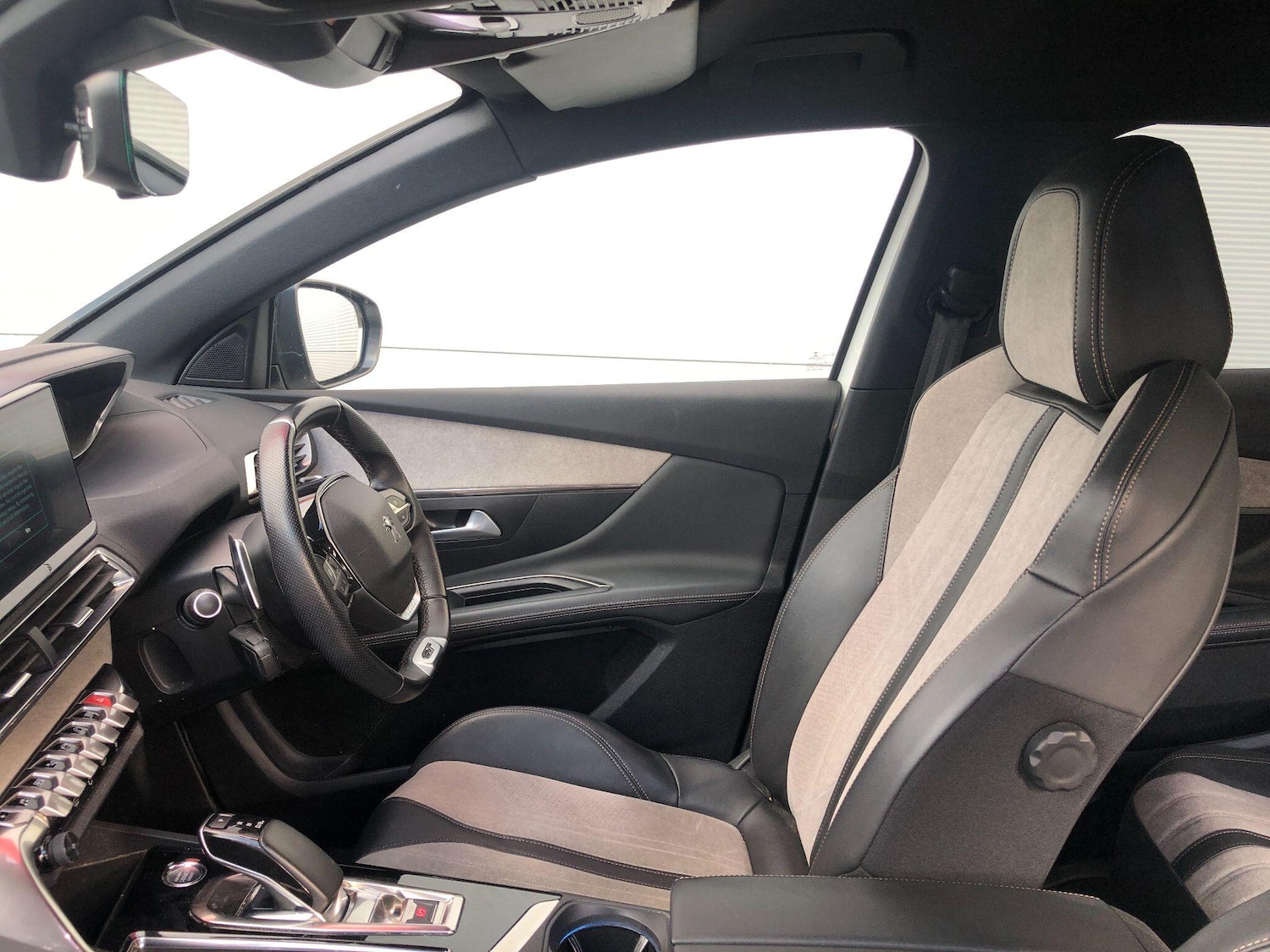 Used Peugeot 3008 2021 for sale - 76786946: Photo 18