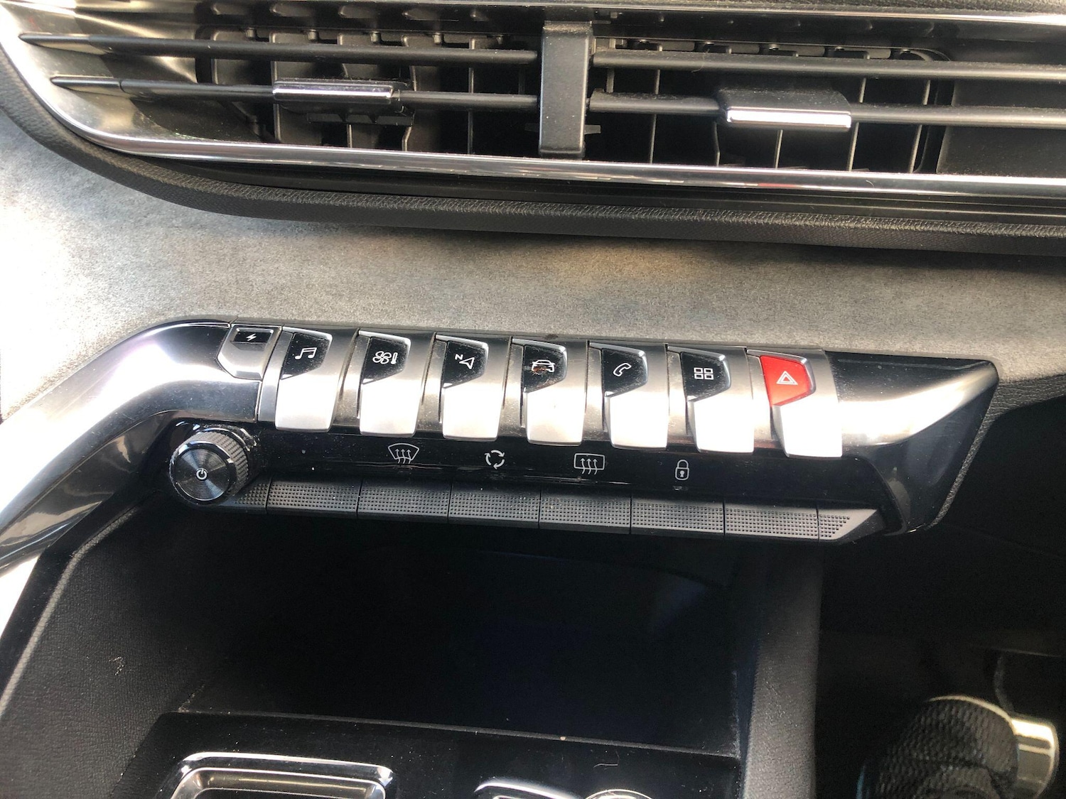 Used Peugeot 3008 2021 for sale - 76786946: Photo 40