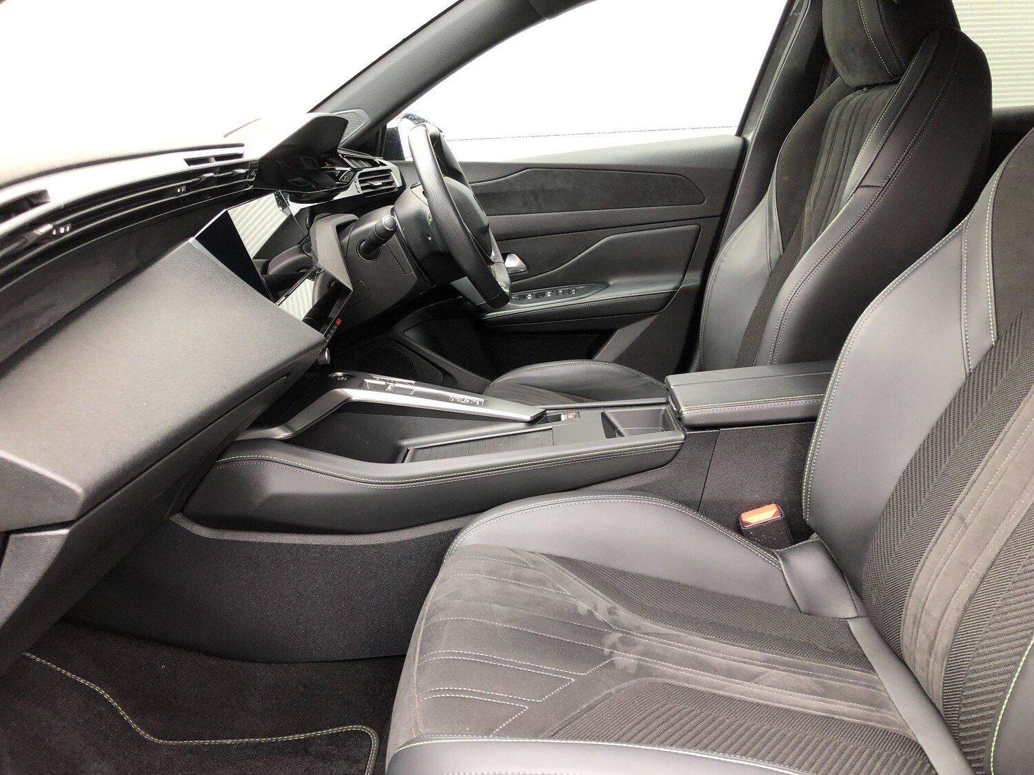 Used Peugeot 308 2023 for sale - 77908482: Photo 43